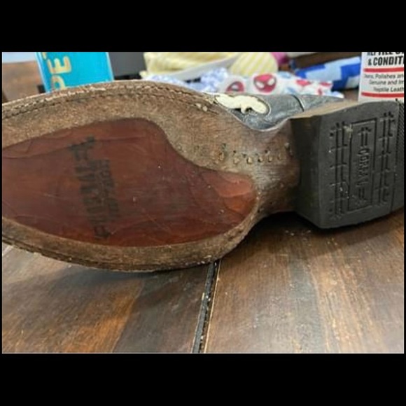 Women’s corral snakeskin boots - Picture 2 of 2